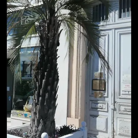 Cosy Shared Center Of Апартаменты